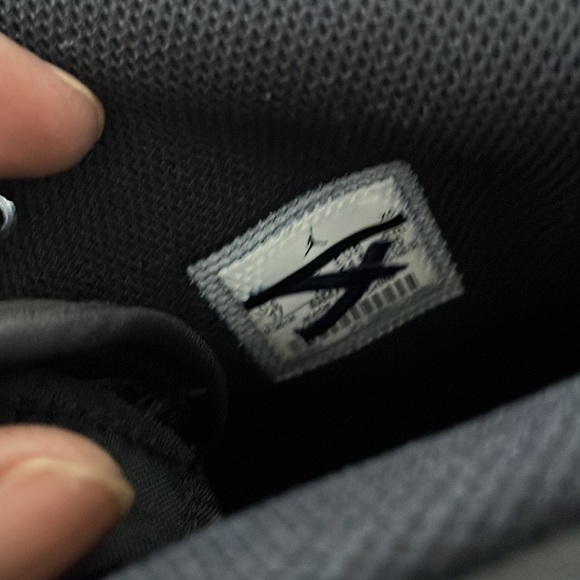 Jordan 1 - Picture 5 of 6